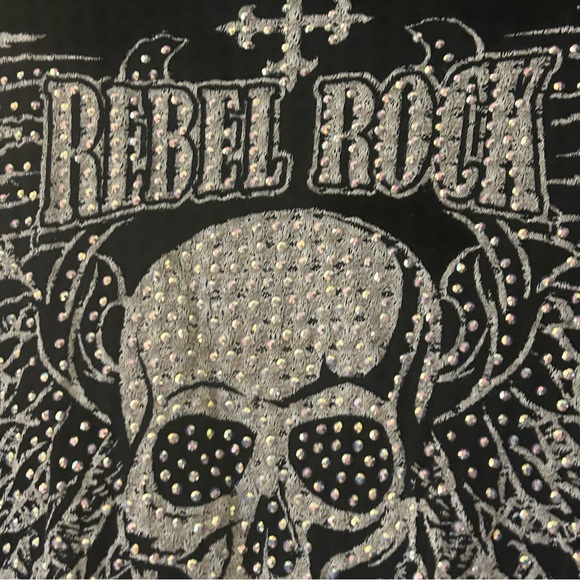 Vocal USA Long Sleeve Hoodie with Skull & Wings Design jeweled size large - Picture 3 of 11